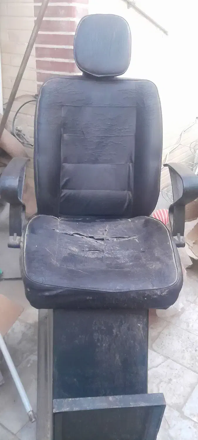 صندلی|آینه|زاهدان, |دیوار