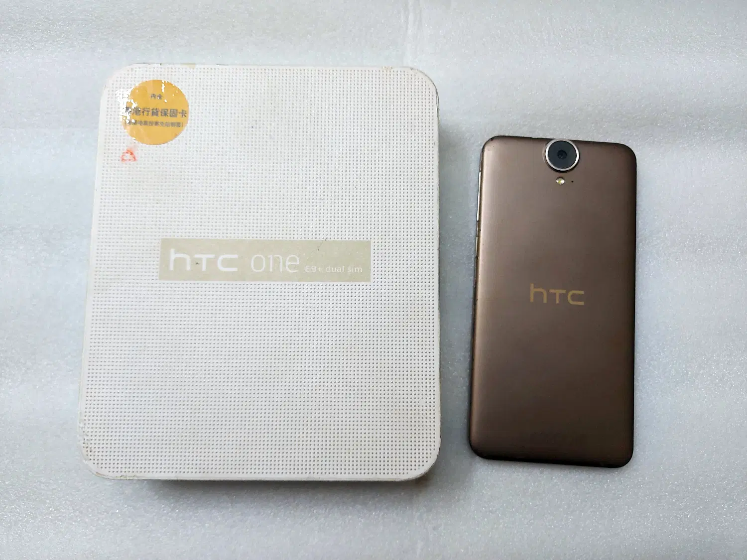 گوشی HTC One E9 Plus Dual Sim|موبایل|اصفهان, باغ زیار|دیوار