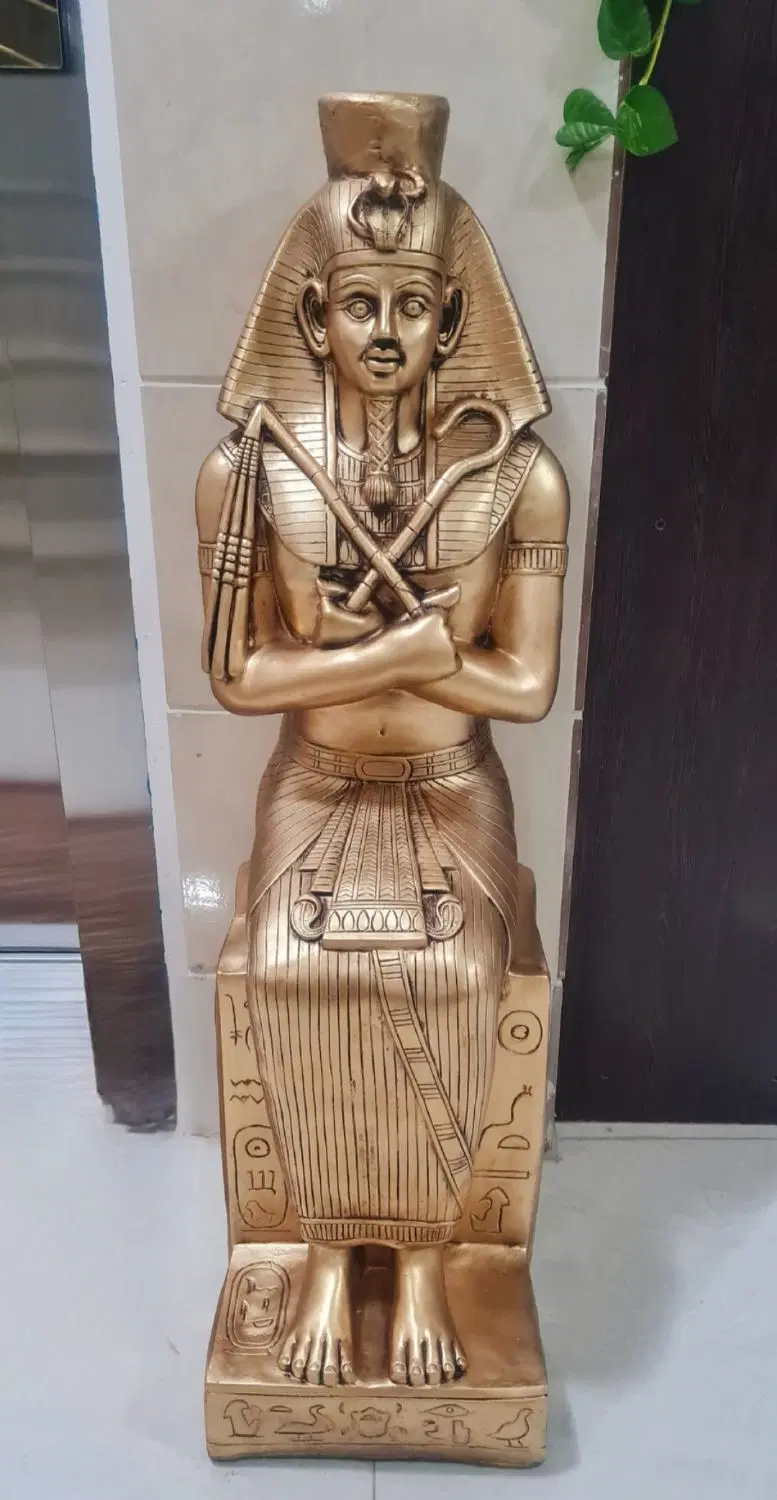 مجسمه|مجسمه، تندیس، ماکت|تاکستان, |دیوار
