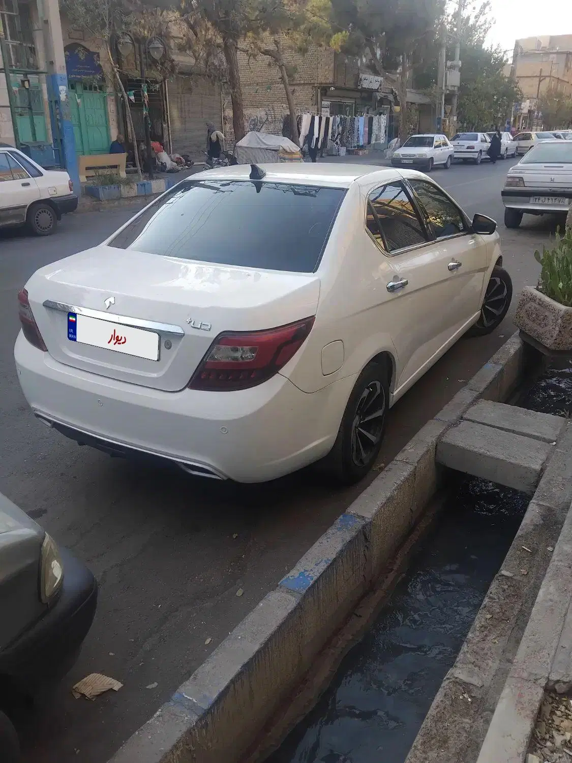 دنا ۴۰۱|خودرو سواری و وانت|تهران, مسعودیه|دیوار