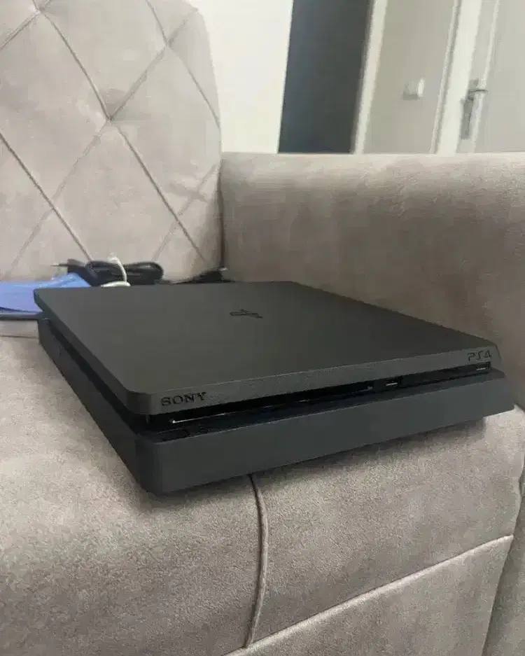 Ps4 slim 1t|کنسول، بازی ویدئویی و آنلاین|قزوین, |دیوار