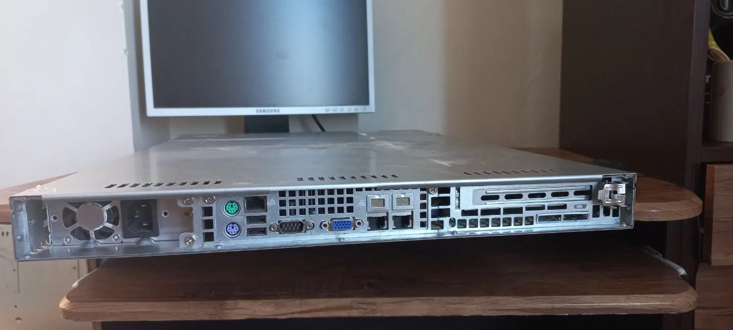 سرور supermicro|مودم و تجهیزات شبکه|تهران, عباس‌آباد|دیوار