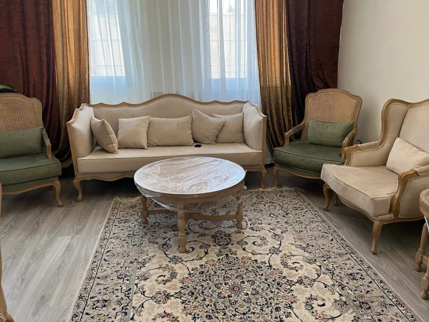 پرده|پرده، رانر، رومیزی|تهران, حکیمیه|دیوار