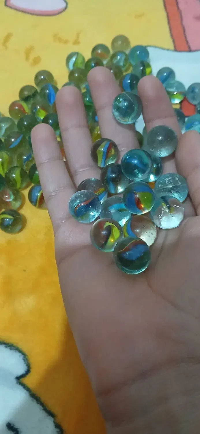 تیله|اسباب‌بازی بچه|خرمشهر, |دیوار