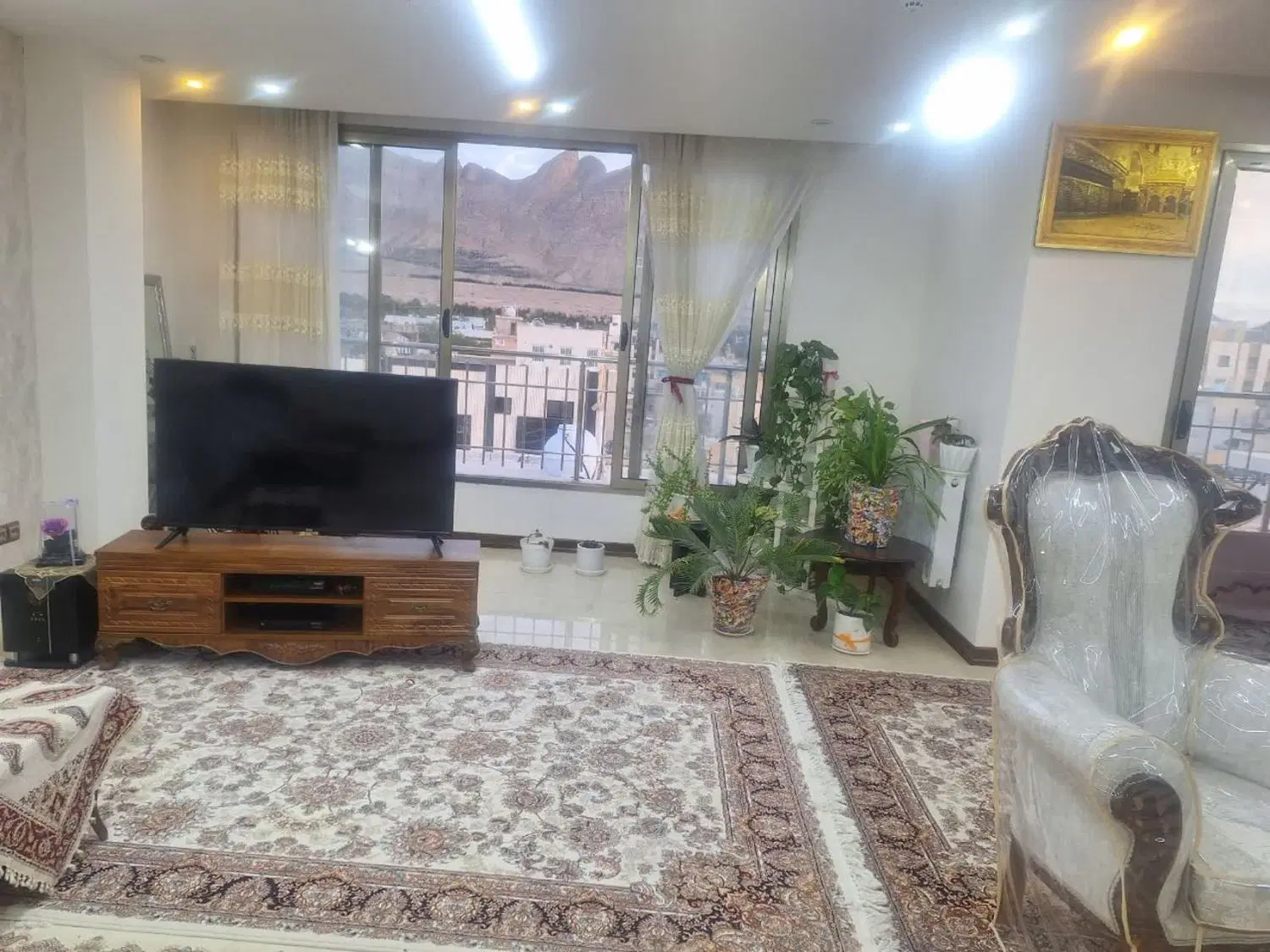 اپارتمان تک واحدی طبقه پنجم ۱۶۰ متر فلکه ارتش – pohled 4