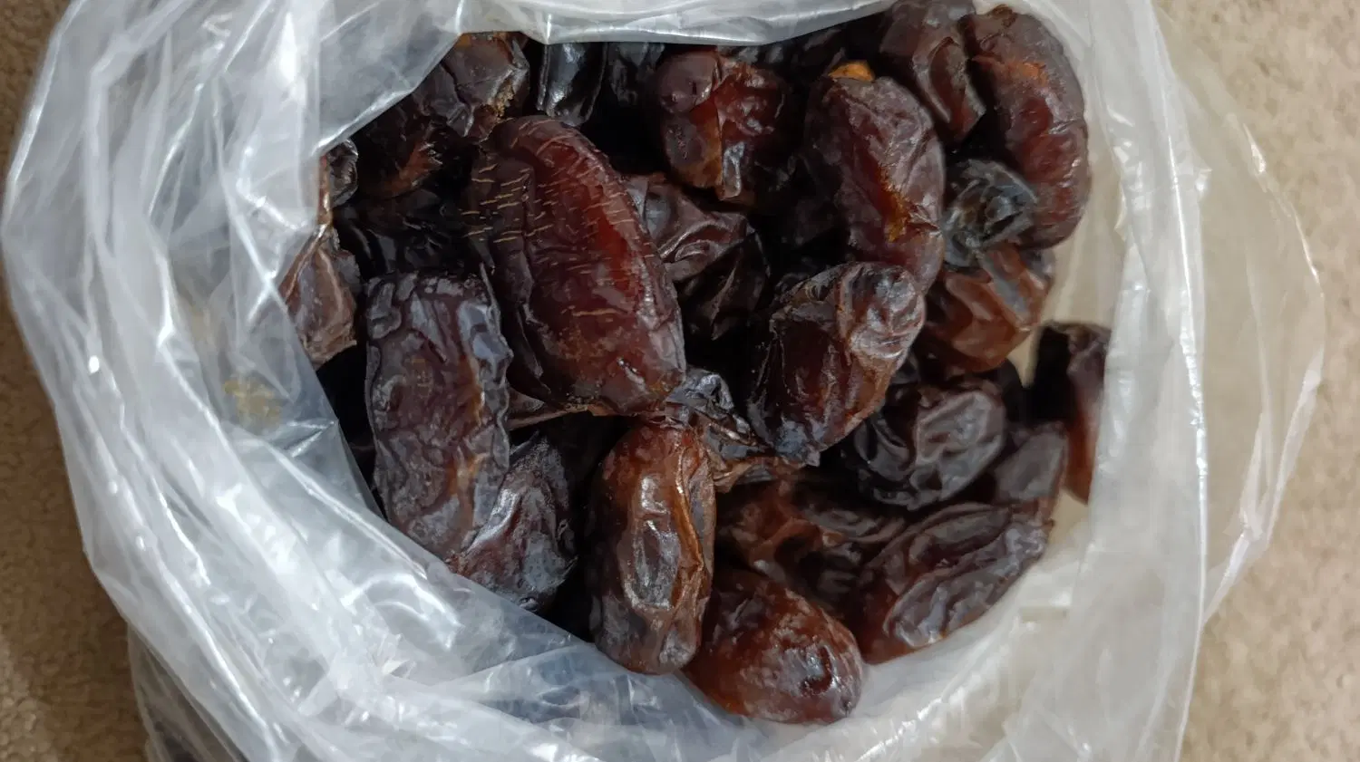 خرما|خوردنی و آشامیدنی|چغادک, |دیوار
