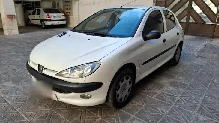 206 سفید 1399|خودرو سواری و وانت|شیراز, شاهچراغ|دیوار