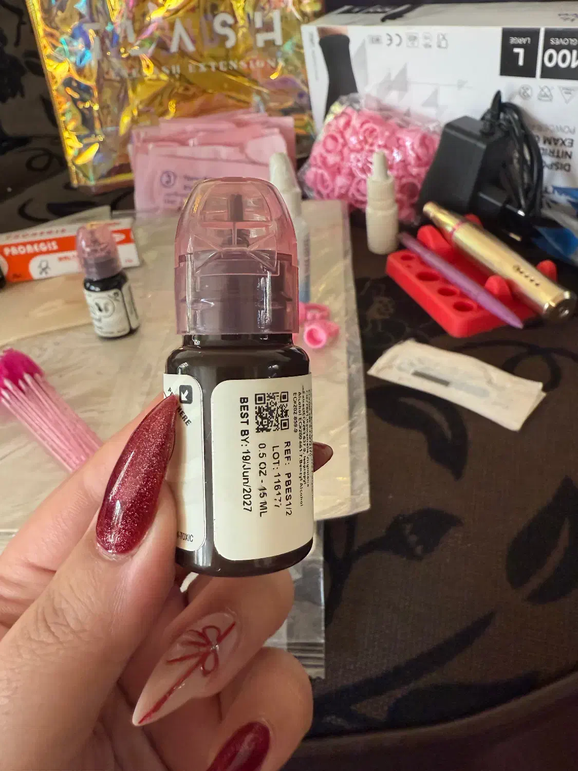 فیبروز|آرایشگاه و سالنهای زیبایی|سهند, |دیوار