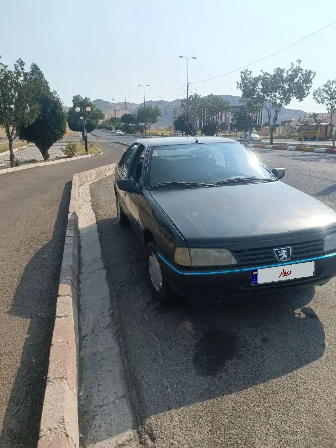 پژو مشکی مدل82|خودرو سواری و وانت|زنجان, |دیوار