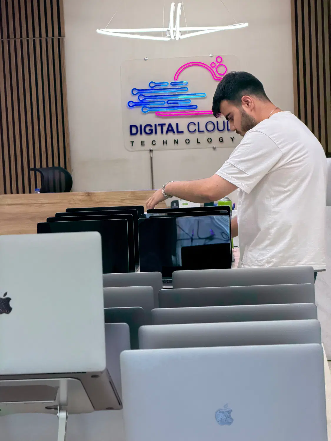 MacBook pro A2141 i9 ram16 -1tb|رایانه همراه|تهران, نعمتآباد|دیوار