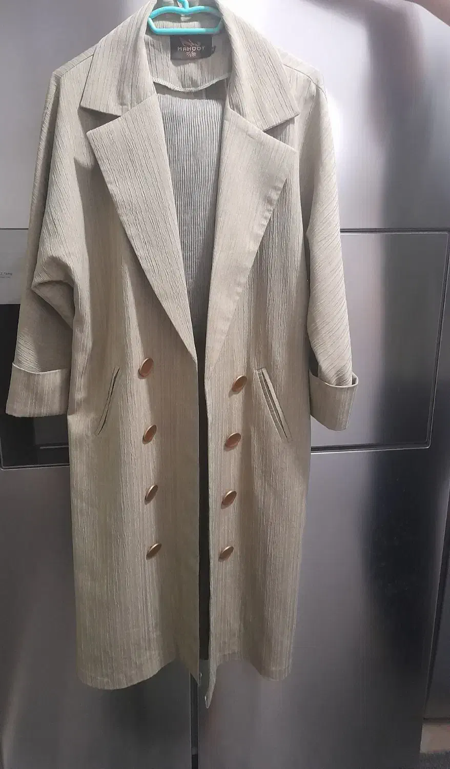 مانتو|لباس|قم, حکمت شمالی|دیوار