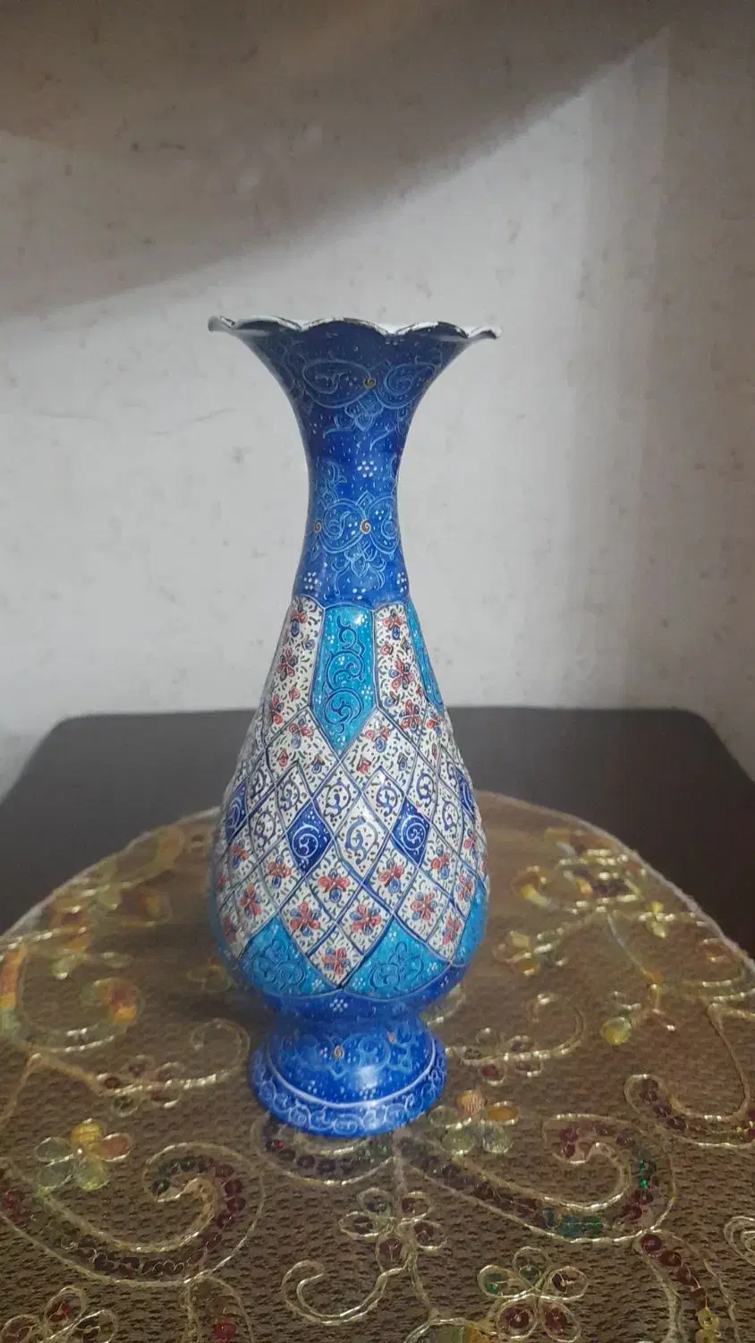 گلدان|صنایع دستی و سایر لوازم تزئینی|اصفهان, جلالیه|دیوار