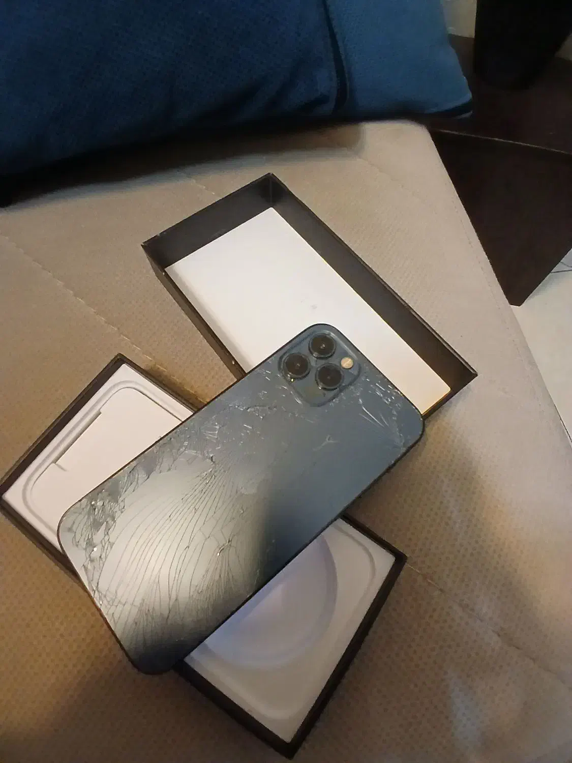 12pro 256zaa|موبایل|تهران, زنجان جنوبی|دیوار