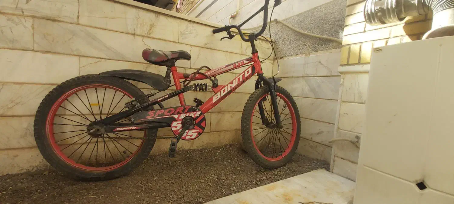 دوچرخه ۲۰|دوچرخه، اسکیت، اسکوتر|قم, چهل درخت‎|دیوار