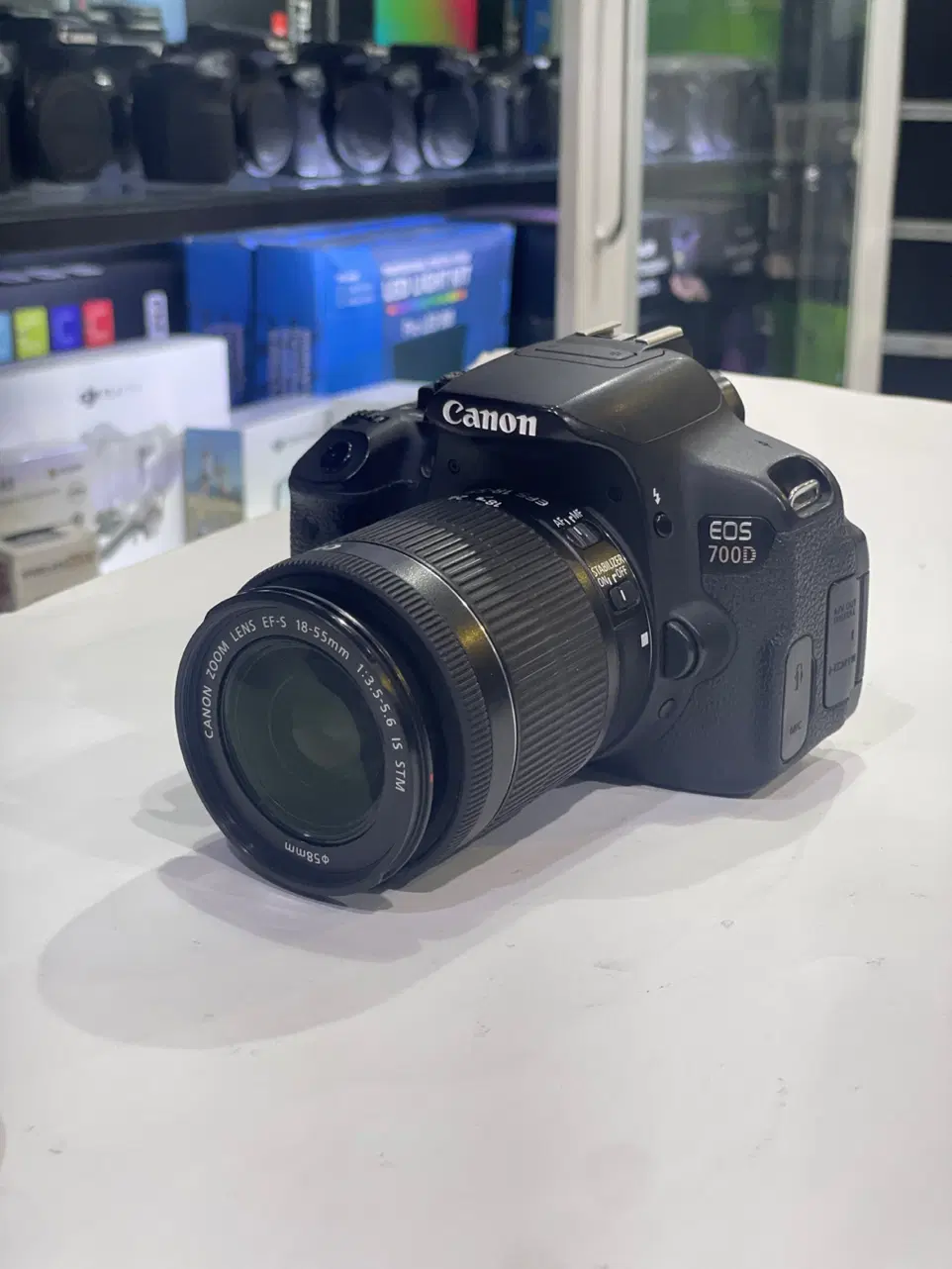Canon 700D + 18/55 stm|دوربین عکاسی و فیلم‌برداری|کرج, کرج نو|دیوار