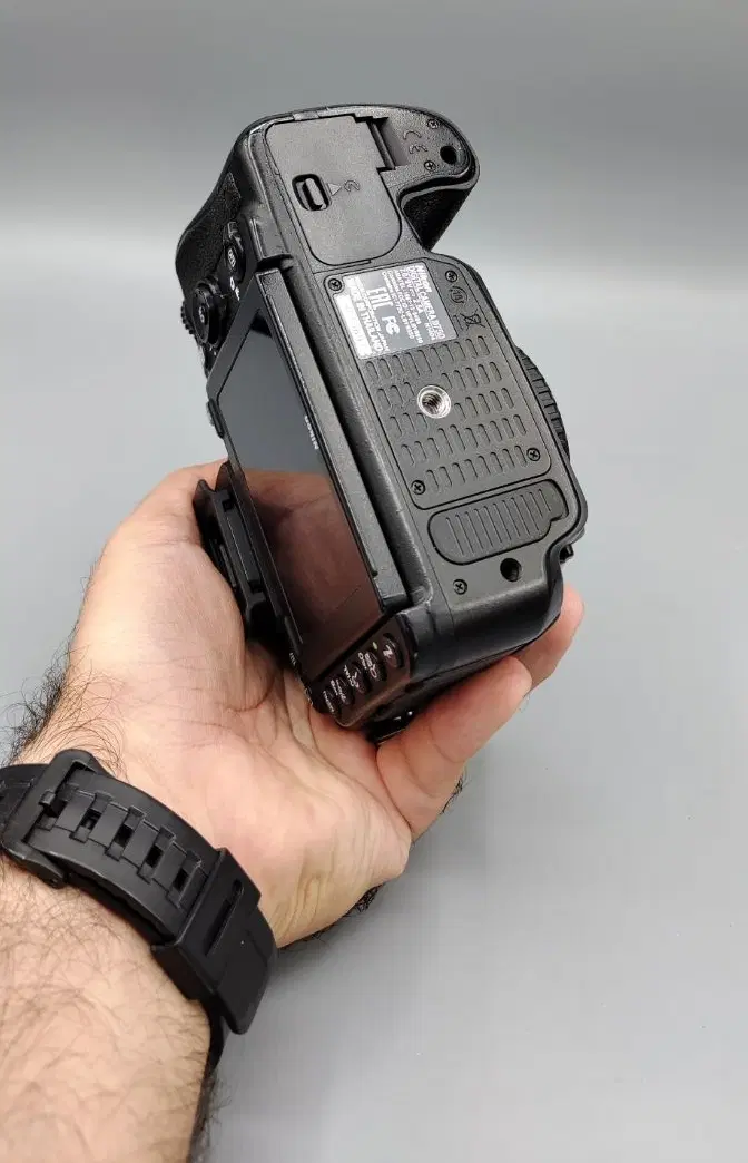 Nikon D750 body|دوربین عکاسی و فیلم‌برداری|تهران, بهار|دیوار