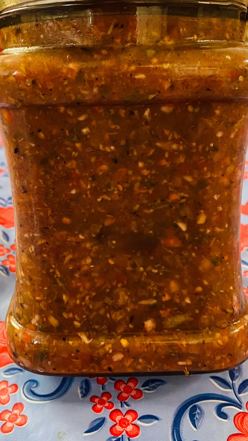 ترشی|خوردنی و آشامیدنی|کاشان, میدان میوه تره بار|دیوار