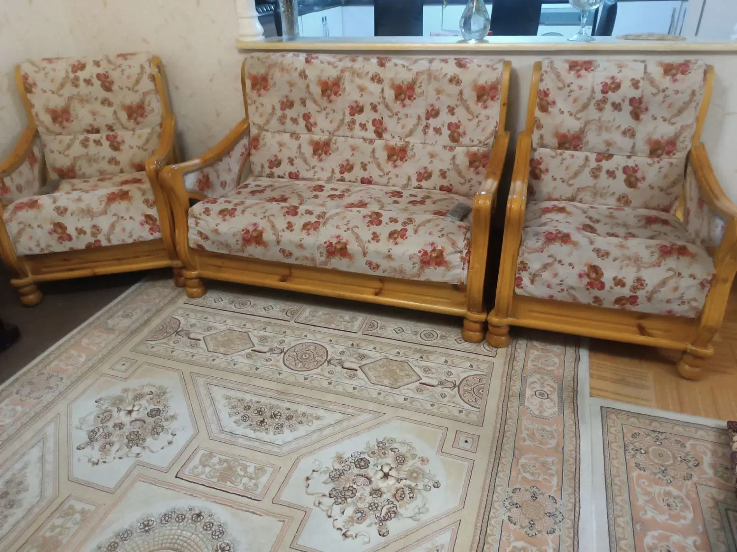مبل|مبلمان خانگی و میز عسلی|شیراز, هفت تنان|دیوار