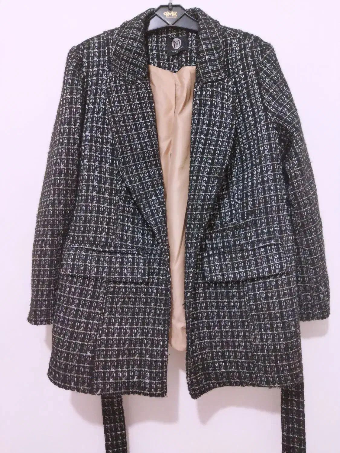 تعدادی لباس|لباس|خرم‌آباد, |دیوار