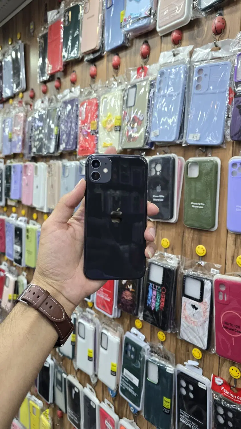 iphone 11 normal|موبایل|سبزوار, امیر کبیر|دیوار