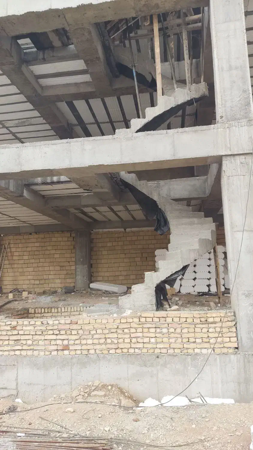 پله گرد بتنی|خدمات پیشه و مهارت|رودبار, |دیوار