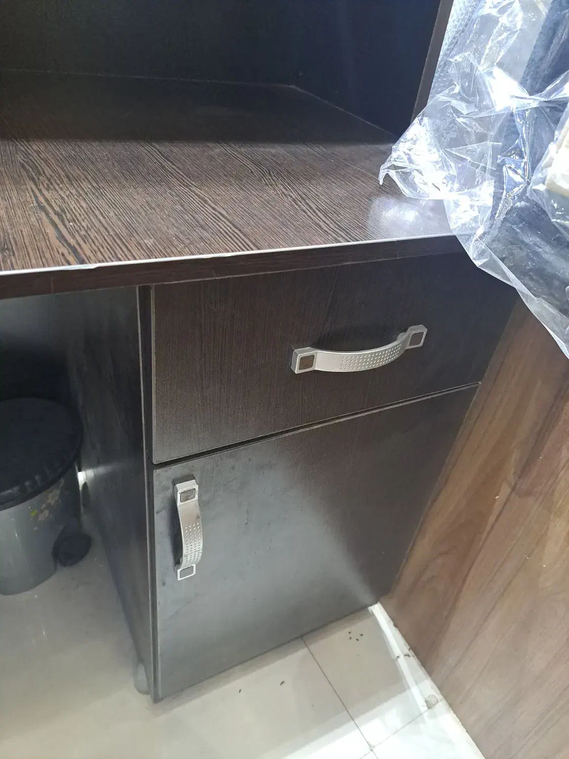 میزکارباکیفیت|مبلمان اداری|سقز, |دیوار