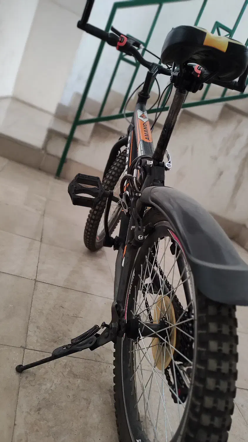 دوچرخه|دوچرخه، اسکیت، اسکوتر|اندیشه, اندیشه فاز ۴|دیوار