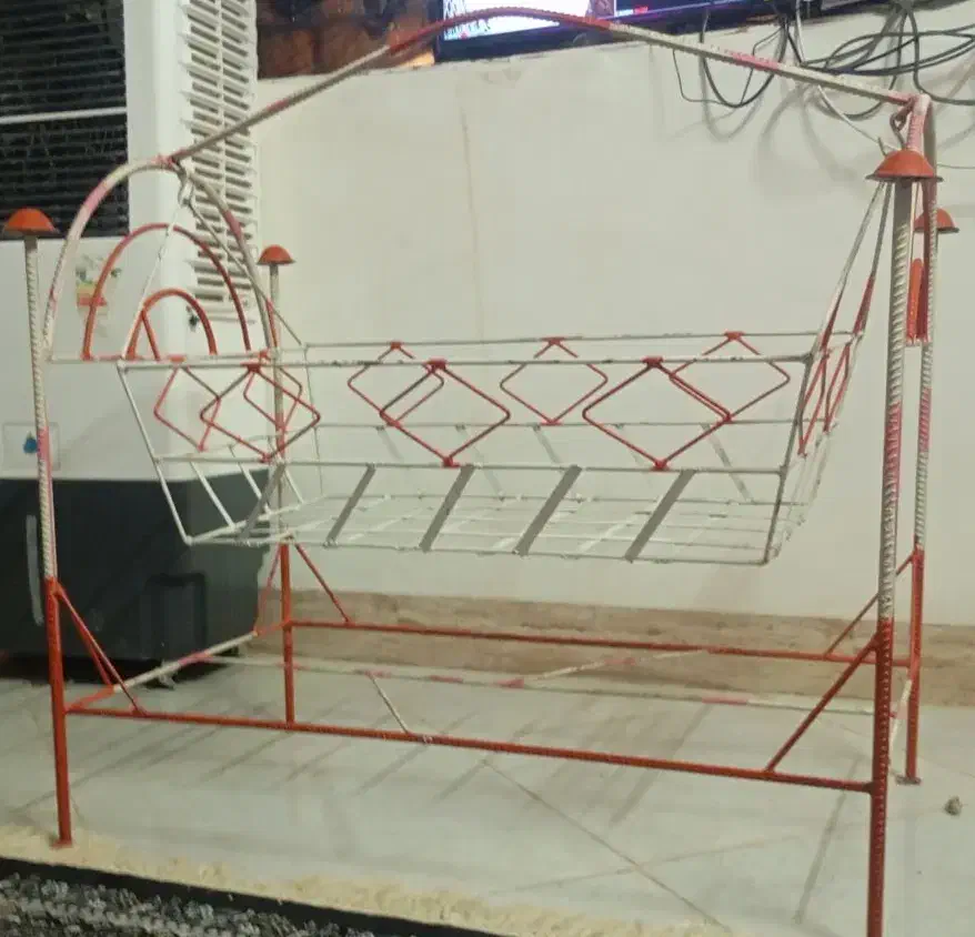 گهواره|تخت و صندلی بچه|زابل, |دیوار