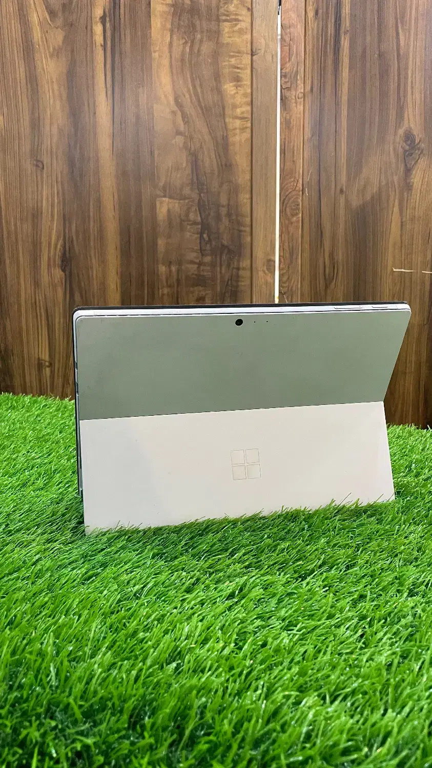 SURFACE PRO 5|رایانه همراه|اصفهان, دستگرده|دیوار
