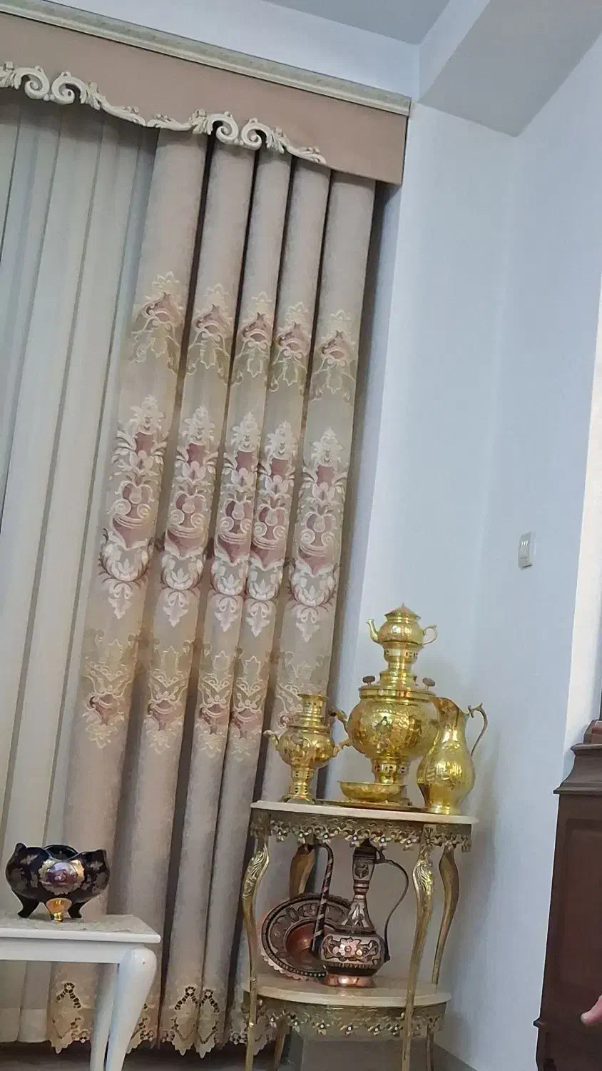 پرده|پرده، رانر، رومیزی|کرج, بنیاد|دیوار