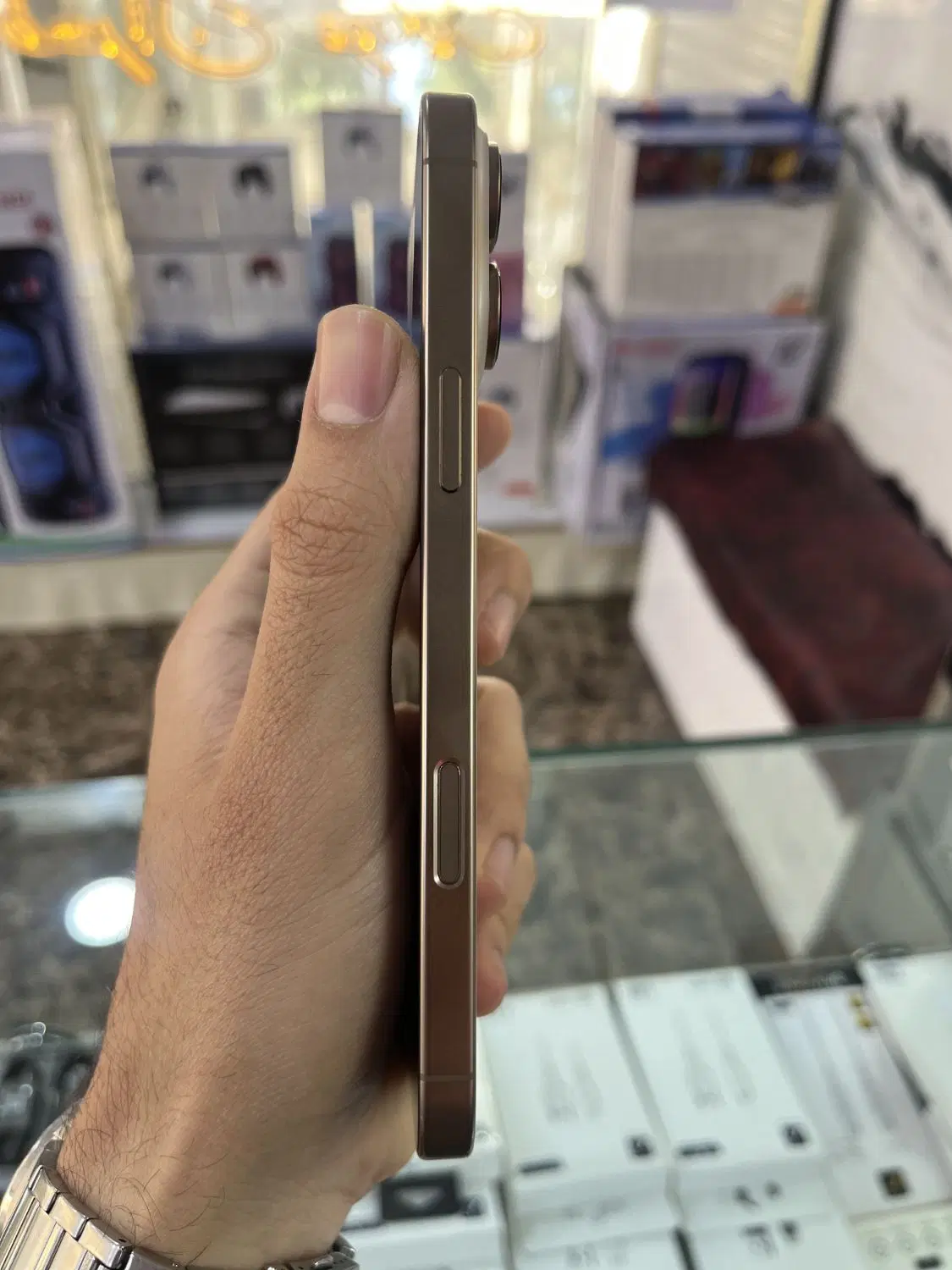 16pro 256gig دو سیم zaa|موبایل|تهران, مهرآباد جنوبی|دیوار