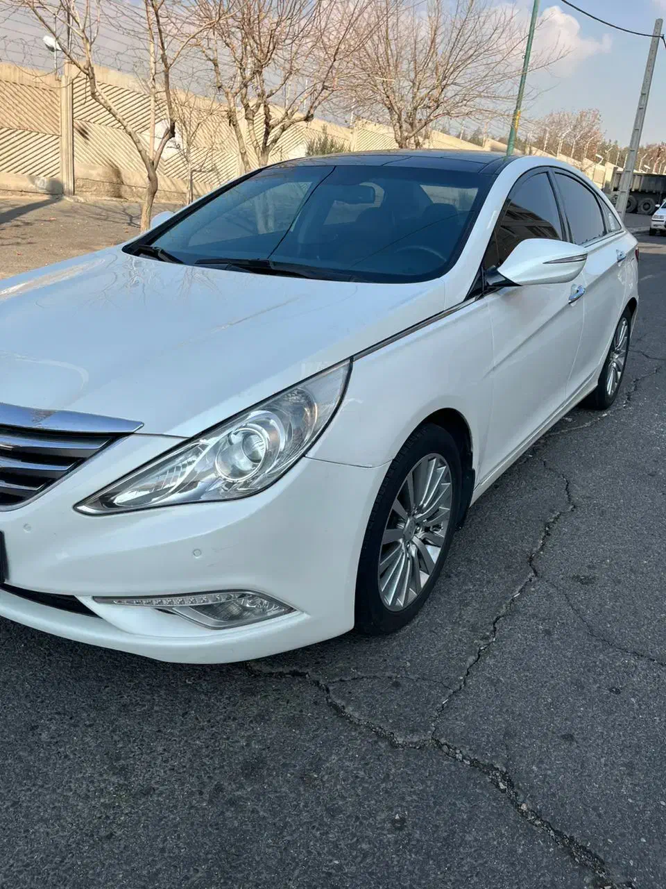 وای اف 2014|خودرو سواری و وانت|تهران, استخر|دیوار