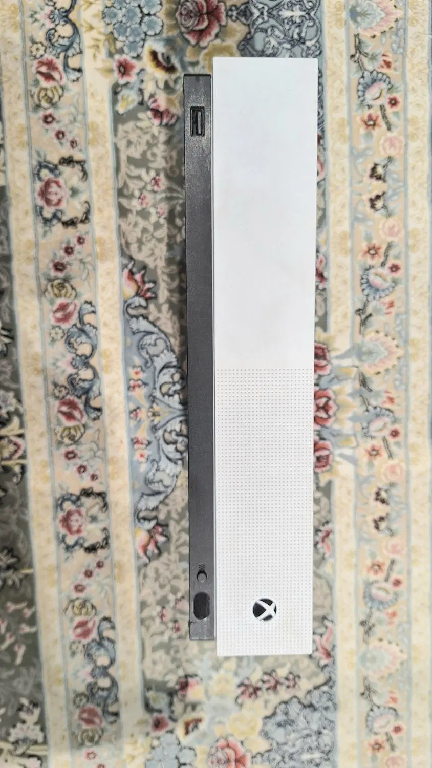 xbox one s|کنسول، بازی ویدئویی و آنلاین|اصفهان, دستگرده|دیوار