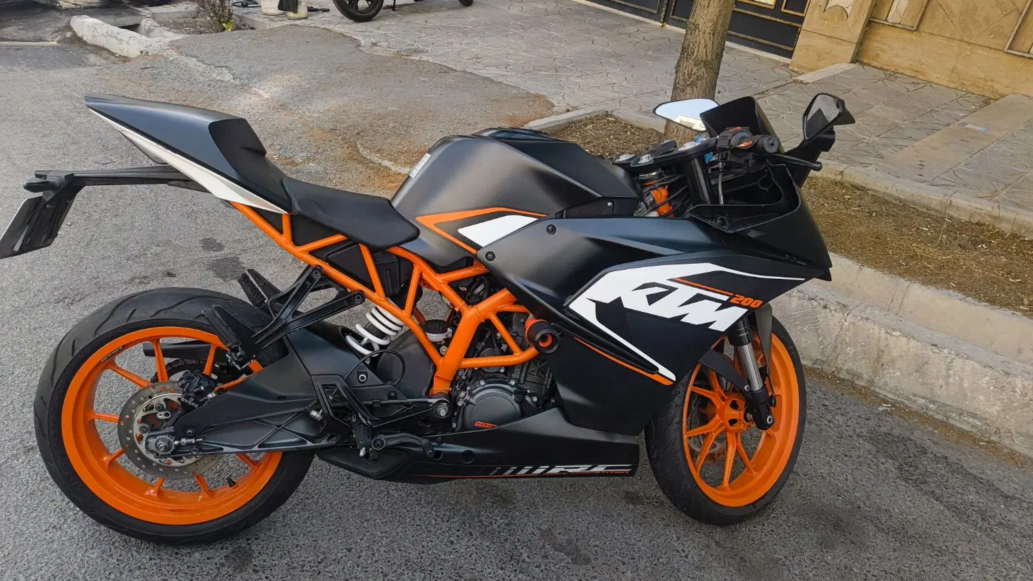ktm rc 200|موتورسیکلت|تهران, دهونک|دیوار