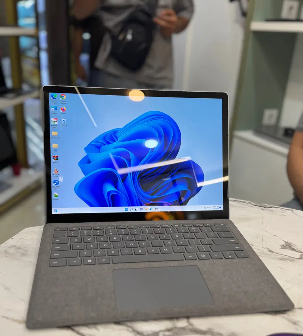 Surface laptop 4 silver|رایانه همراه|شیراز, ملاصدرا|دیوار