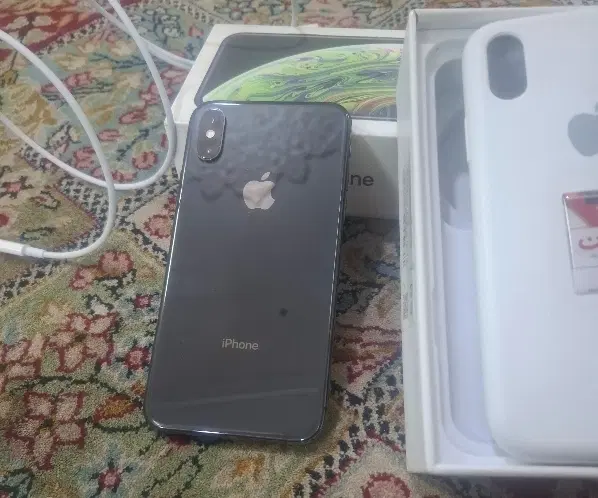 iPhone Xs|موبایل|زاهدان, |دیوار