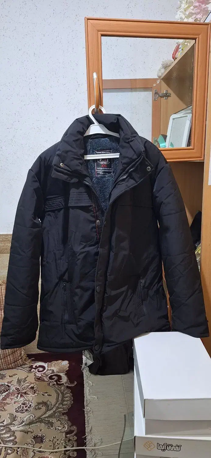 کاپشن|لباس|بندر امام خمینی, |دیوار