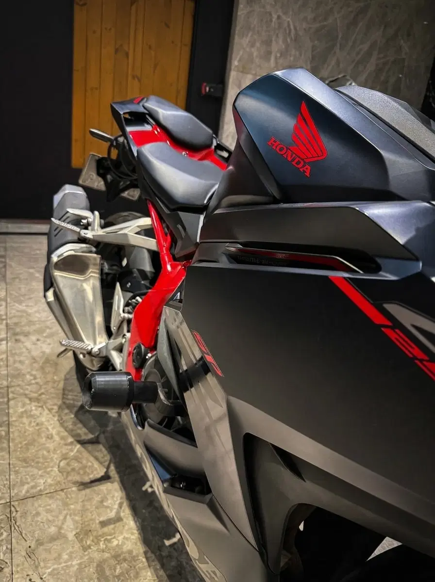 CBR RR250|موتورسیکلت|تهران, فردوس|دیوار