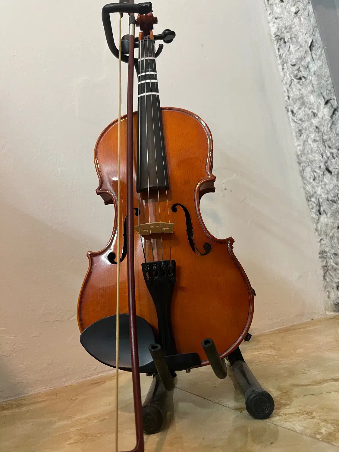 ویولن amati|ویولن|آمل, |دیوار