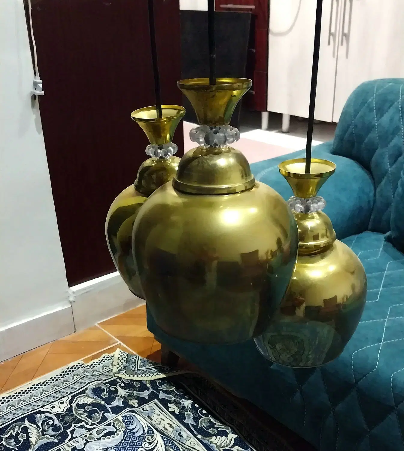 لوستر|لوستر و چراغ آویز|قدس, شهر‌قدس|دیوار