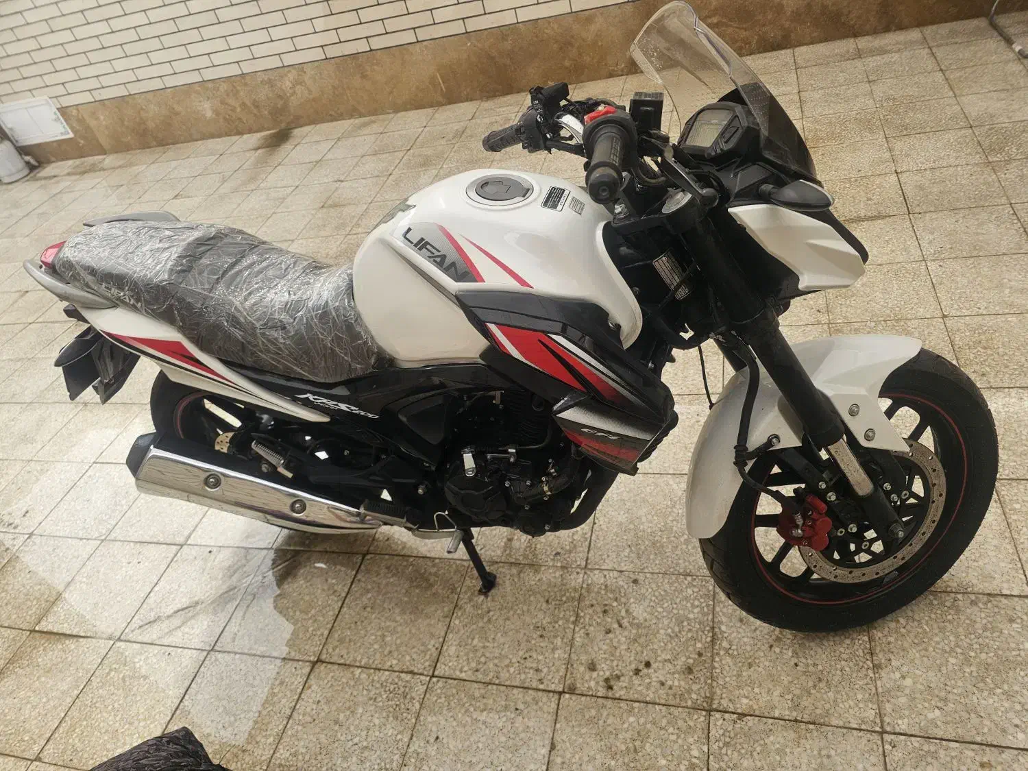 موتور لیفان kps200|موتورسیکلت|کاشان, فاز ۲ ناجی آباد|دیوار