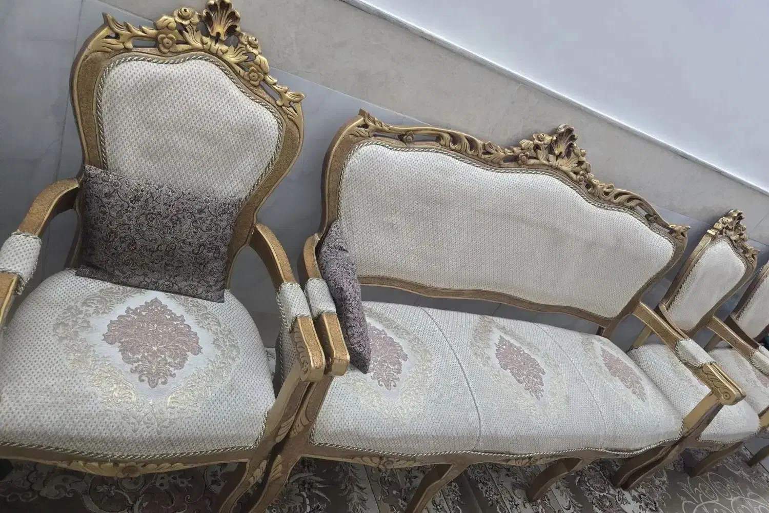 مبل|مبلمان خانگی و میز عسلی|قم, هفت تیر|دیوار