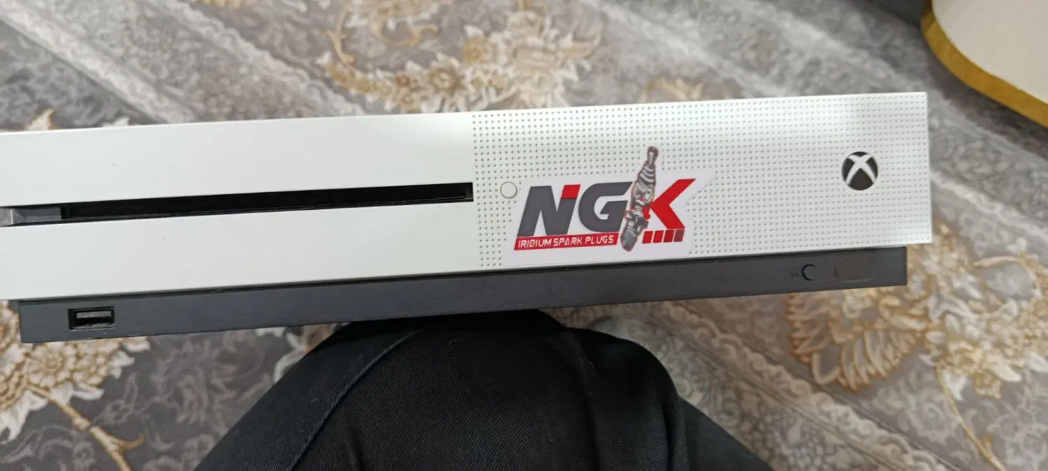 Xbox one s 1T|کنسول، بازی ویدئویی و آنلاین|ارومیه, |دیوار