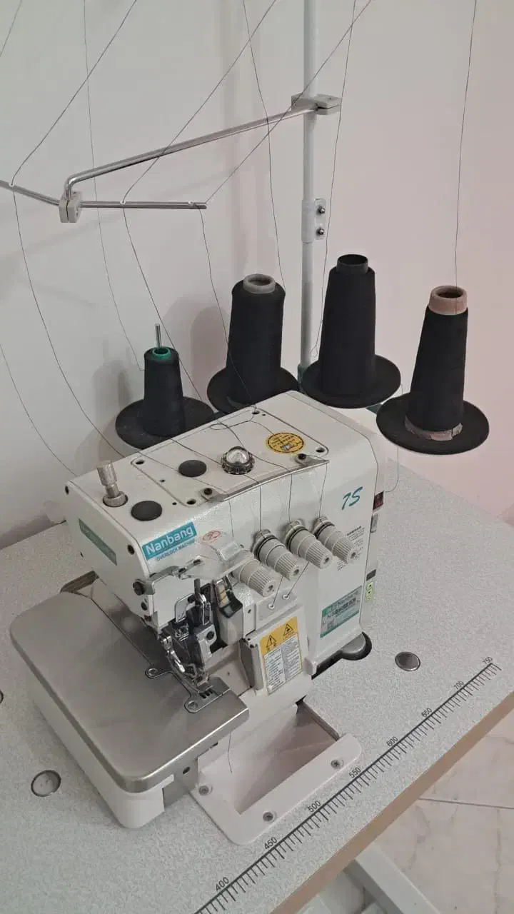 چهارنخ|چرخ خیاطی و ریسندگی|اصفهان, خرم|دیوار