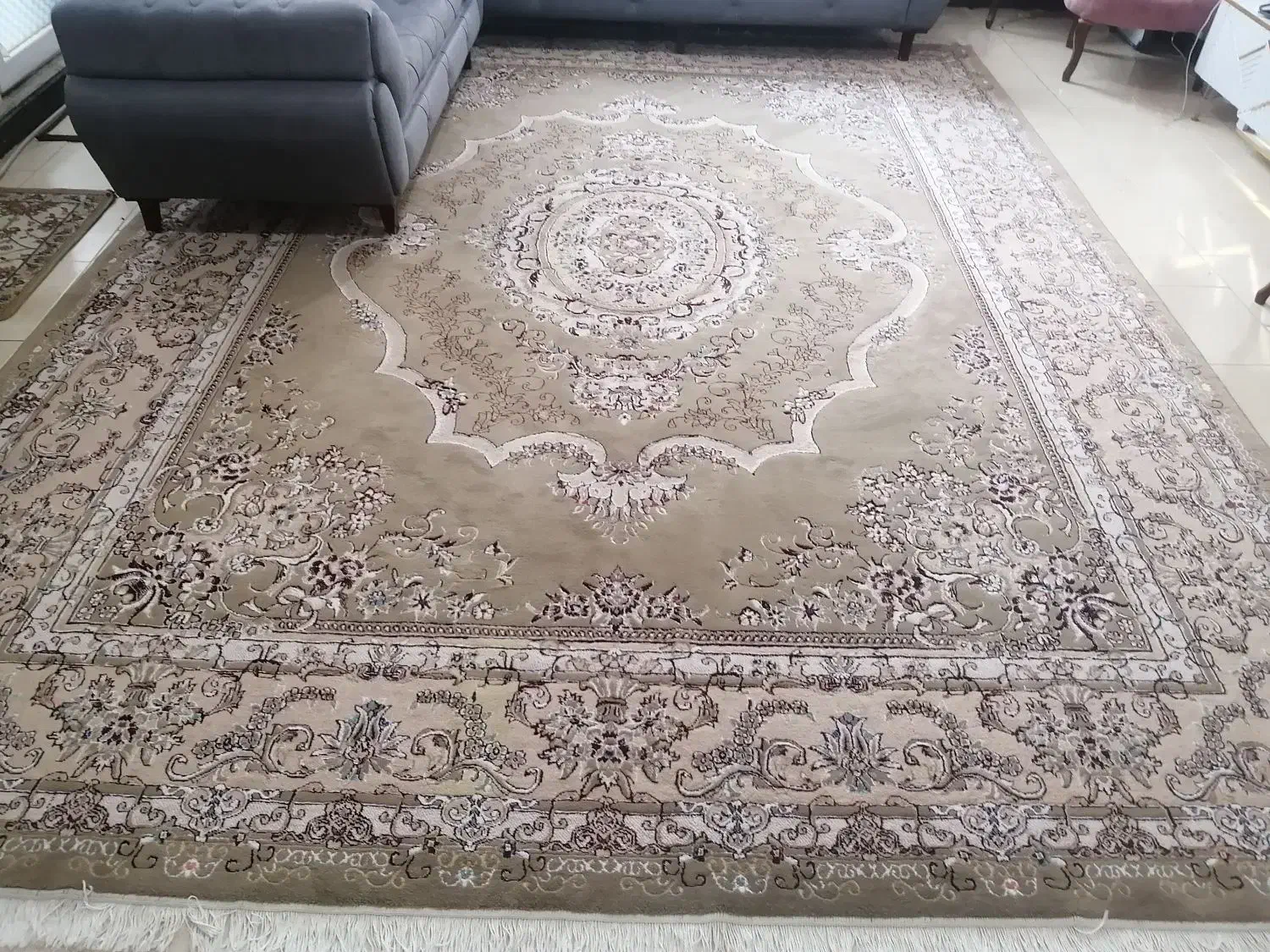 قالی 12متری|فرش|گرگان, |دیوار