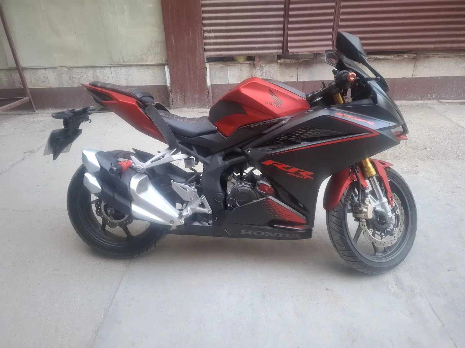 cbr 250 rr|موتورسیکلت|تهران, مهرآباد|دیوار