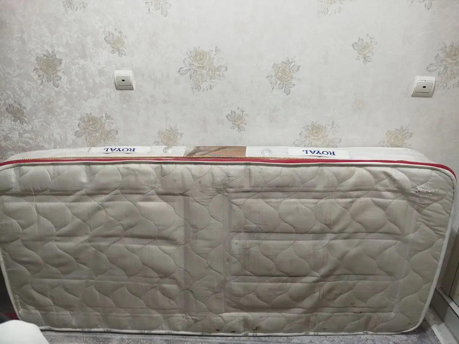 تشک تخت|تشک تختخواب|تهران, امام زاده حسن|دیوار