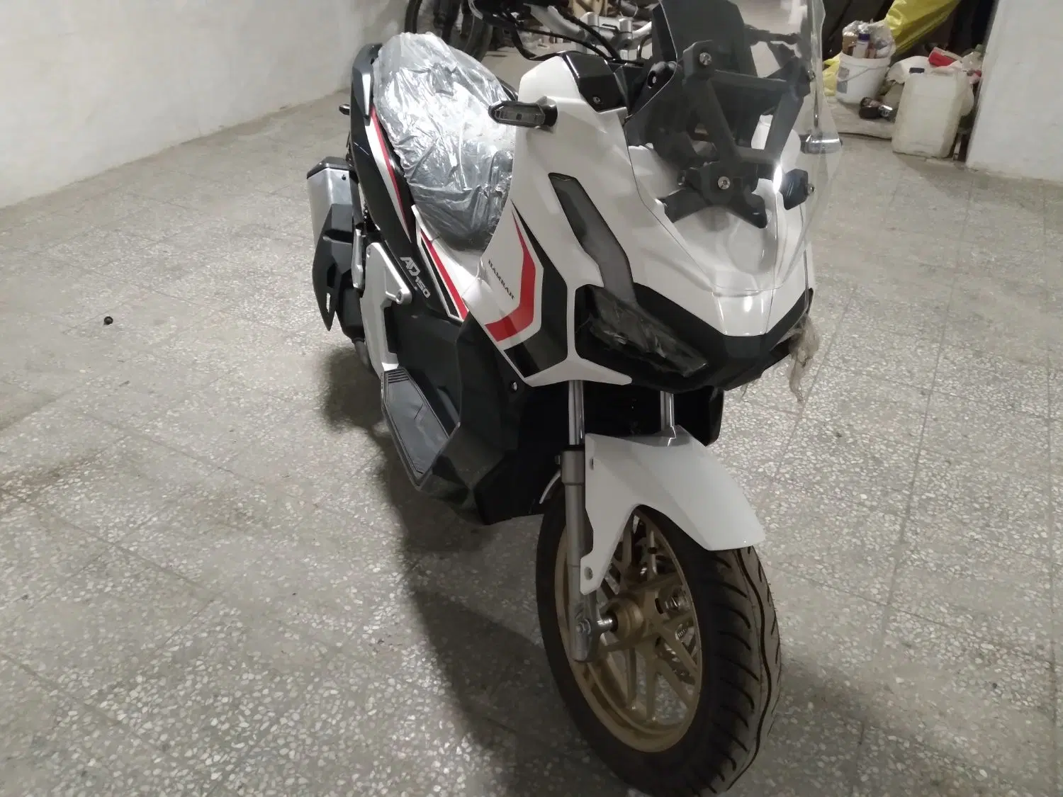 adv 150|موتورسیکلت|همدان, |دیوار