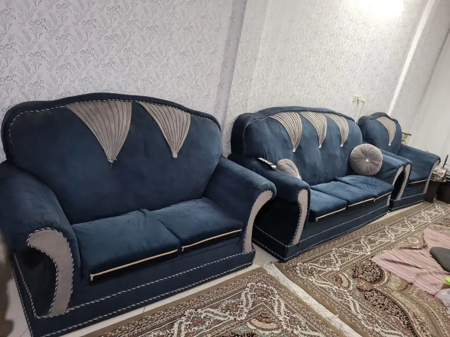 مبل راحتیی|مبلمان خانگی و میز عسلی|قم, هفت تیر|دیوار