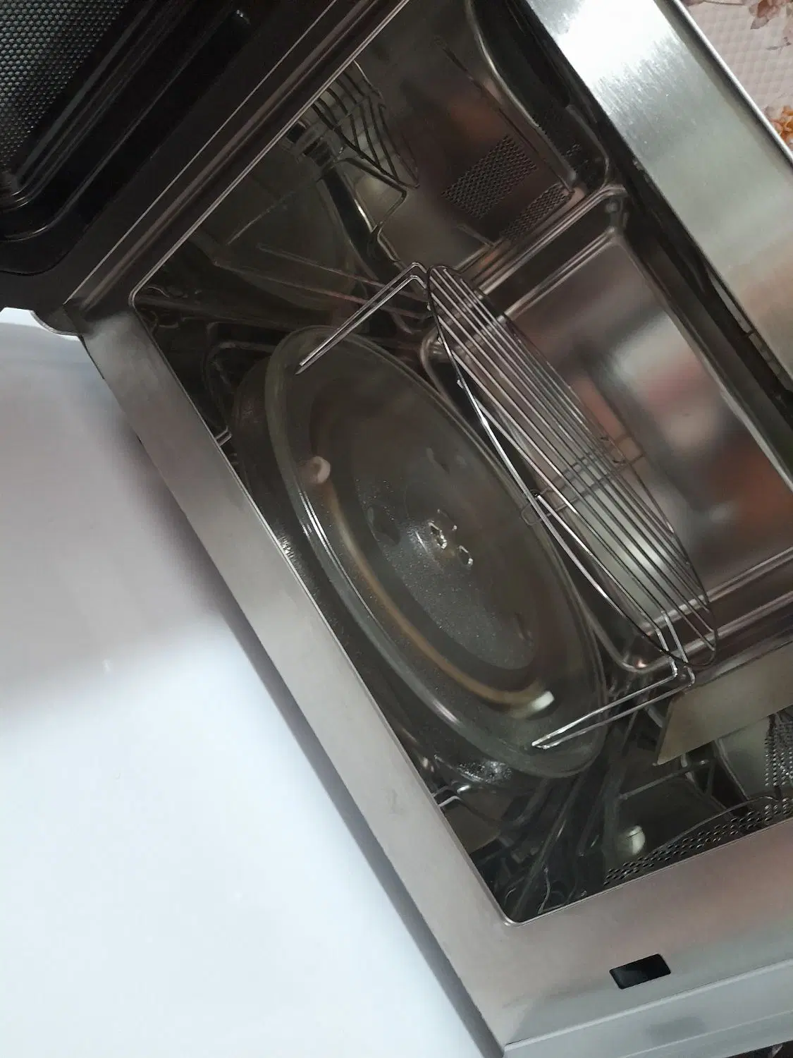 Microwave (Midea)|اجاق گاز و لوازم برقی پخت‌وپز|تهران, شهرک بعثت|دیوار